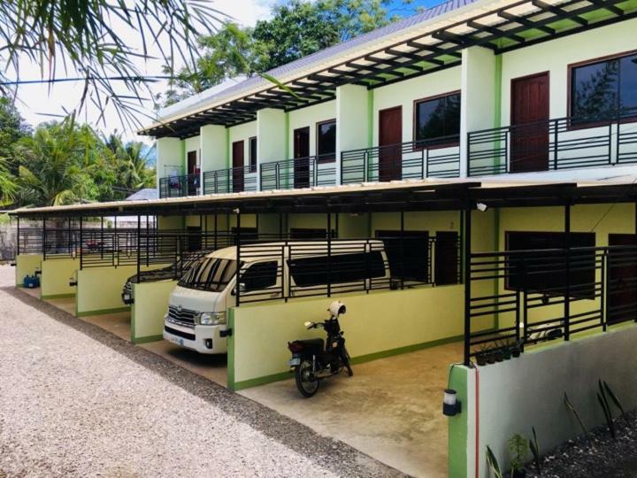 Ronas Townhouses Apartment Bohol Exterior foto